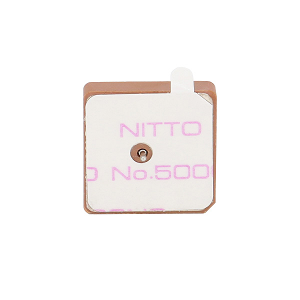 18*18*4MM GPS BD GLONASS三模定位導(dǎo)航天線 陶瓷片SMD貼片天線